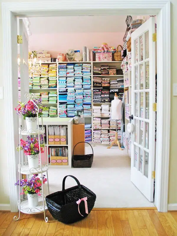 BRIGHTEN UP YOUR SPACE WITH ELEGANT BOUTIQUE INTERIOR IDEAS BRIGHTEN UP YOUR SPACE WITH ELEGANT BOUTIQUE INTERIOR IDEAS